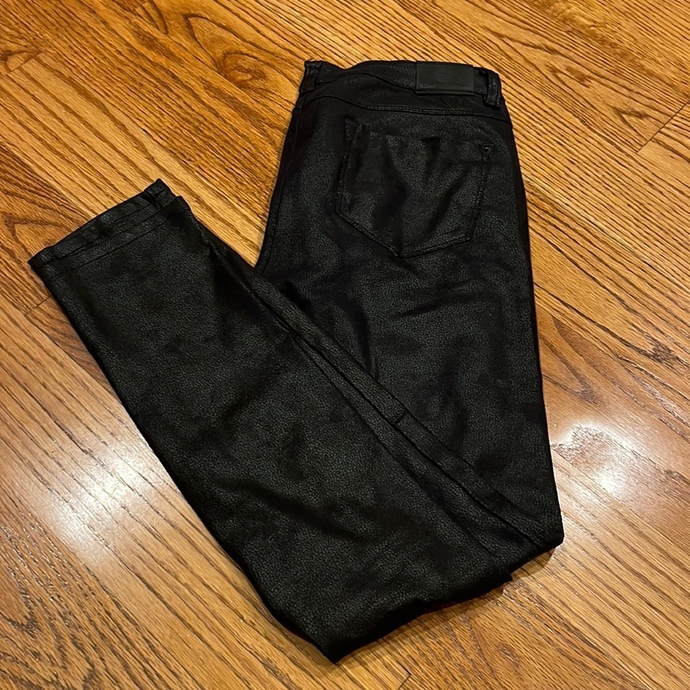 Bianco Woman’s Black Limited Edition Skinny Spandex Jeans Size 27
